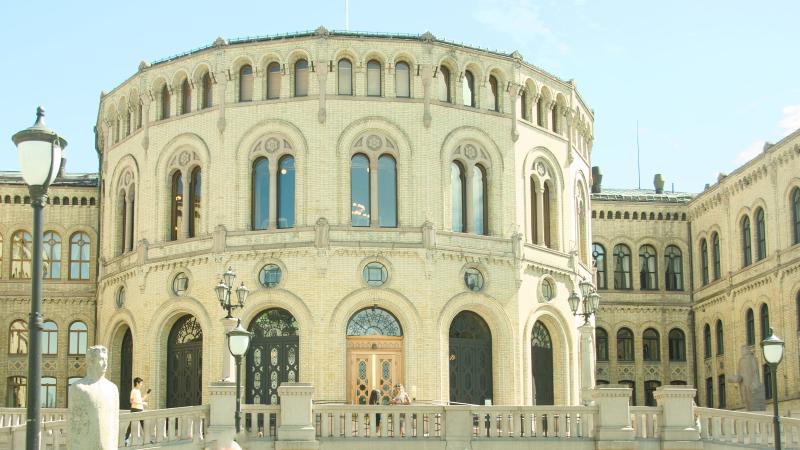 Storting building